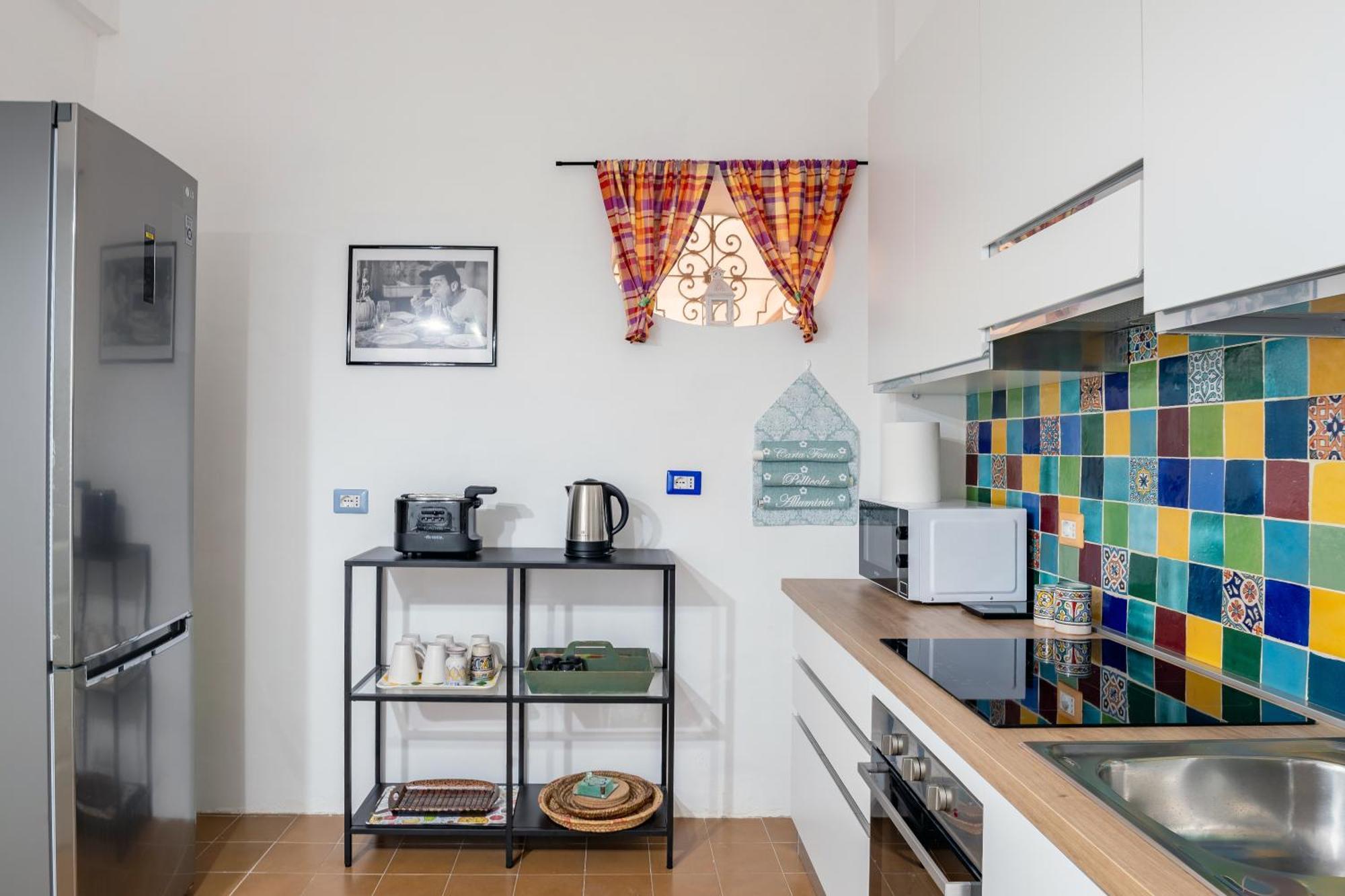 Homedesirome - La Casa A Colori Luaran gambar